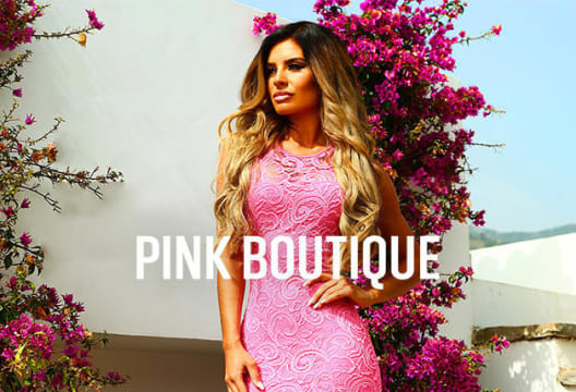 pink boutique curve